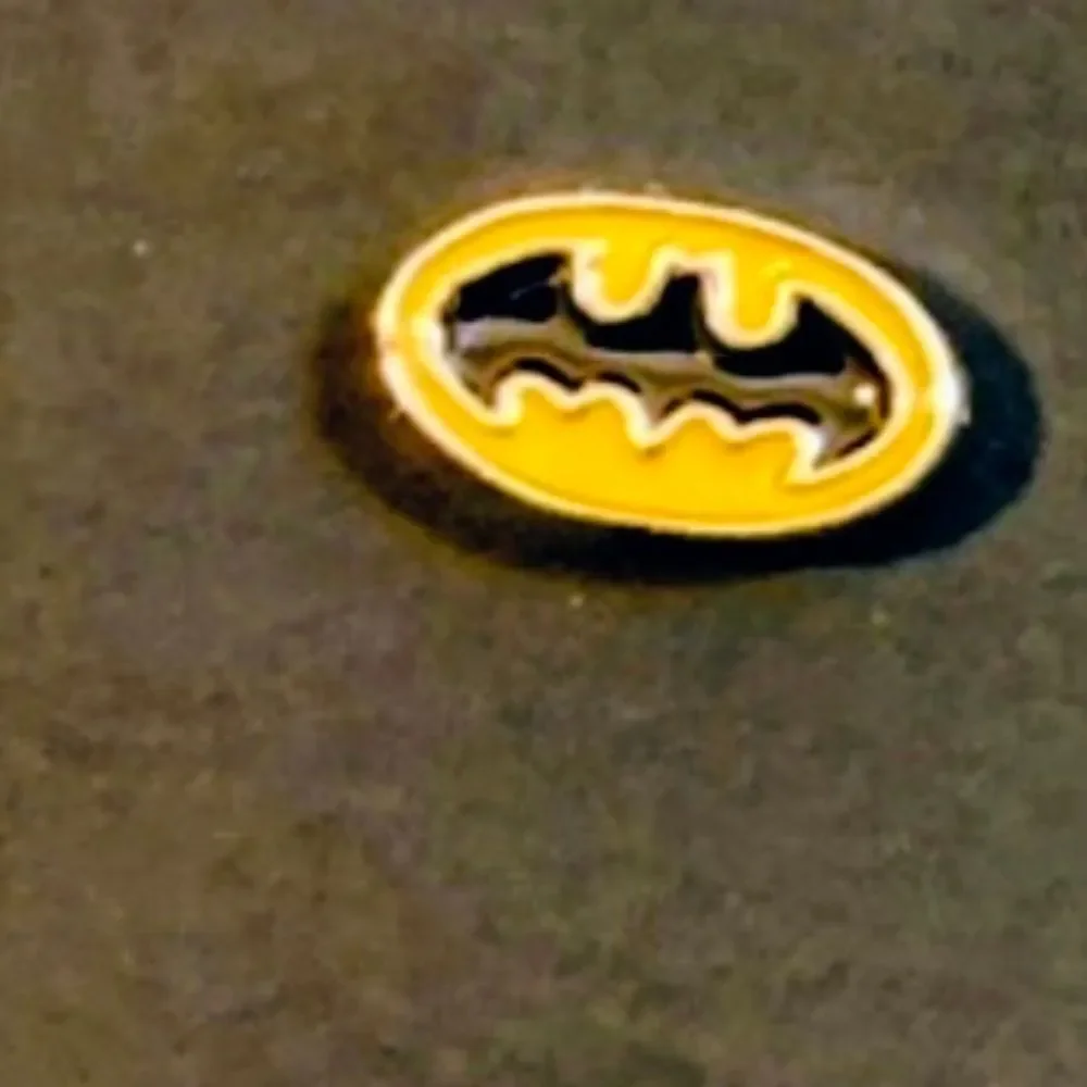 NNWT Batman Symbol Charm For Floating Locket